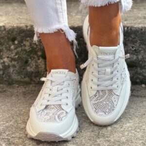 Białe sneakersy z koronkową wstawką MIA LACE skóra naturalna